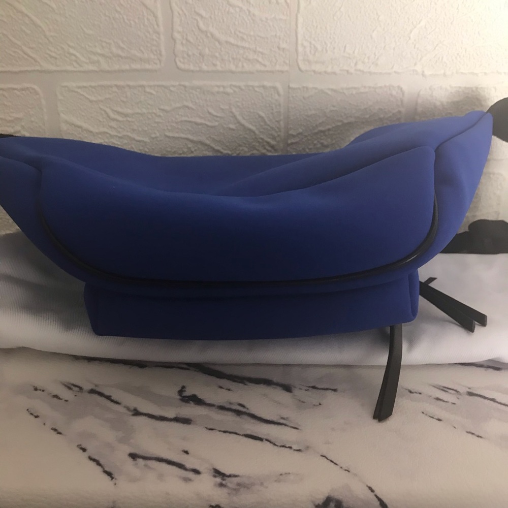Givenchy 4G Logo Belt Bag - Picture 6 of 6